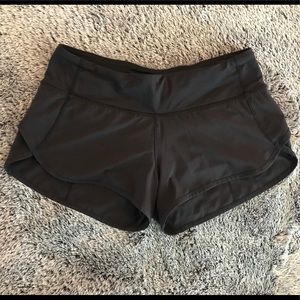 Lululemon Speed Up Shorts, Inseam 2.5” Size 4